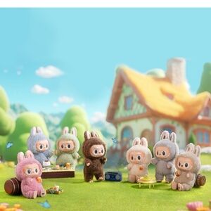 Labubu: Exciting Macaron SET